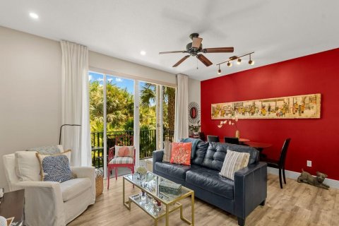 House in Vero Beach, Florida 2 bedrooms, 146.6 sq.m. № 2338335 - photo 18