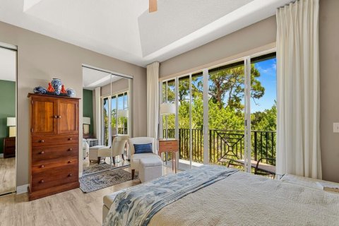 House in Vero Beach, Florida 2 bedrooms, 146.6 sq.m. № 2338335 - photo 25