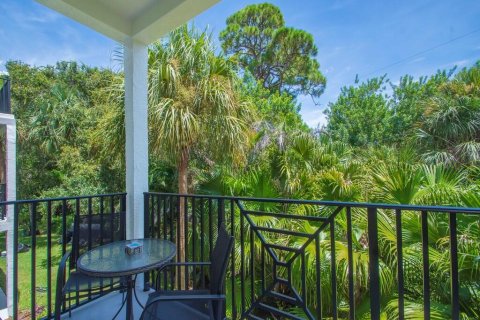 House in Vero Beach, Florida 2 bedrooms, 146.6 sq.m. № 2338335 - photo 11