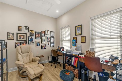 House in Vero Beach, Florida 2 bedrooms, 146.6 sq.m. № 2338335 - photo 27