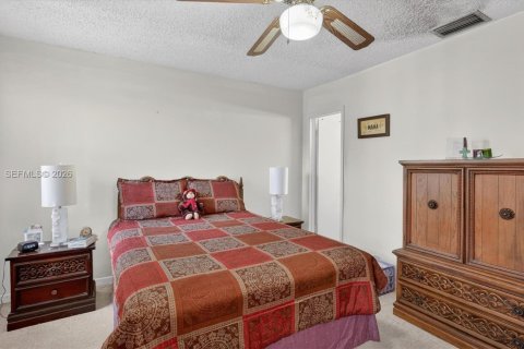 Townhouse in Pembroke Pines, Florida 2 bedrooms, 113.71 sq.m. № 2044773 - photo 21