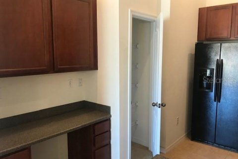 Touwnhouse à louer à New Port Richey, Floride: 2 chambres, 107.21 m2 № 2304387 - photo 11