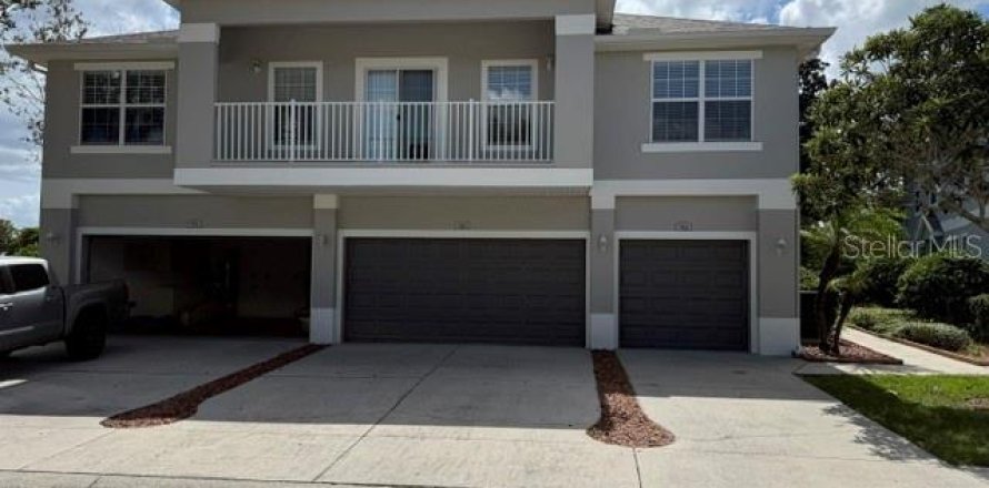 Touwnhouse à New Port Richey, Floride 2 chambres, 107.21 m2 № 2304387