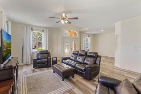 House in Lake Wales, Florida 3 bedrooms, 193.79 sq.m. № 1771494 - photo 5