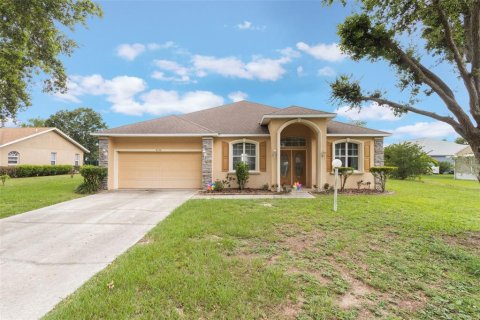 House in Lake Wales, Florida 3 bedrooms, 193.79 sq.m. № 1771494 - photo 2