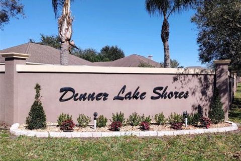 House in Lake Wales, Florida 3 bedrooms, 193.79 sq.m. № 1771494 - photo 26