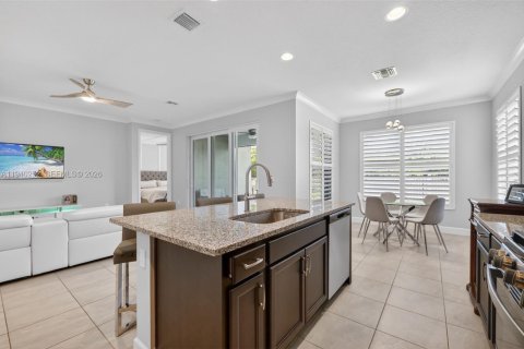 Купить виллу или дом в Порт-Сент-Луси, Флорида 2 спальни, 148.55м2, № 1997223 - фото 10