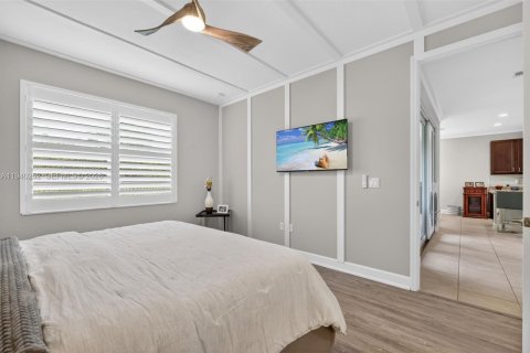 Купить виллу или дом в Порт-Сент-Луси, Флорида 2 спальни, 148.55м2, № 1997223 - фото 18