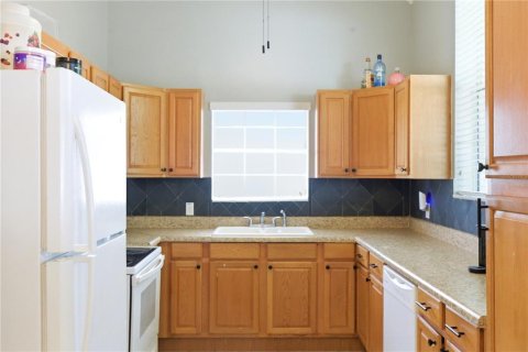House in Tampa, Florida 3 bedrooms, 98.1 sq.m. № 2151458 - photo 8