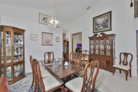 Condominio en venta en Sun City Center, Florida, 2 dormitorios, 163.23 m2 № 2142030 - foto 13