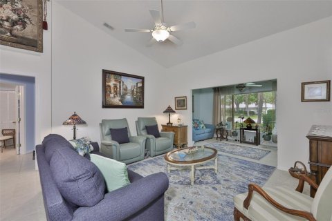 Condominio en venta en Sun City Center, Florida, 2 dormitorios, 163.23 m2 № 2142030 - foto 9