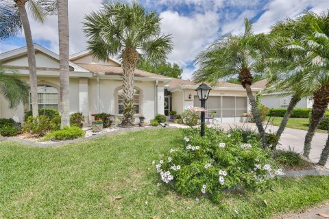 Condominio en venta en Sun City Center, Florida, 2 dormitorios, 163.23 m2 № 2142030 - foto 2