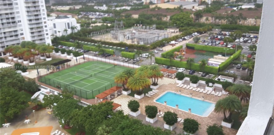 Condo in Aventura, Florida, 2 bedrooms  № 2061668
