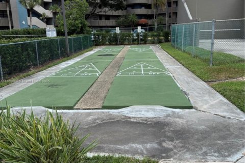 Condominio en venta en Pembroke Pines, Florida, 2 dormitorios, 94.85 m2 № 1939211 - foto 26