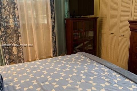 Condominio en venta en Pembroke Pines, Florida, 2 dormitorios, 94.85 m2 № 1939211 - foto 16