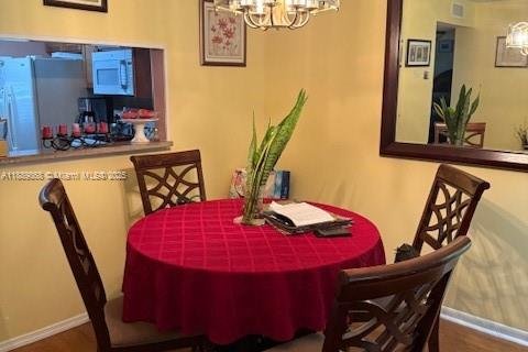Condominio en venta en Pembroke Pines, Florida, 2 dormitorios, 94.85 m2 № 1939211 - foto 10
