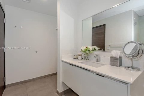 Copropriété à vendre à Hollywood, Floride: 1 chambre, 60.01 m2 № 1977859 - photo 16