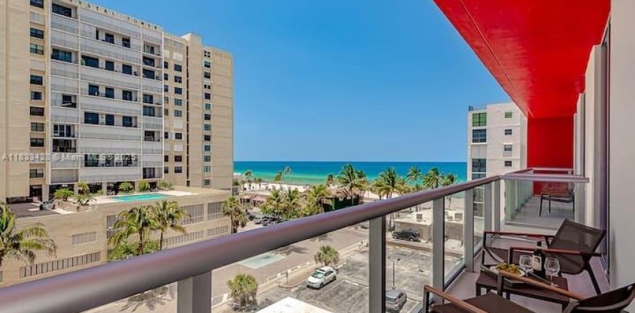Condo à Hollywood, Floride, 1 chambre  № 1977859