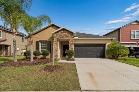 Villa ou maison à Land O' Lakes, Floride 4 chambres, 191.47 m2 № 2142264