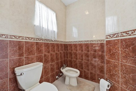 Villa ou maison à vendre à Port St. Lucie, Floride: 4 chambres, 265.05 m2 № 2087390 - photo 29