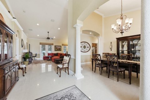 Villa ou maison à vendre à Port St. Lucie, Floride: 4 chambres, 265.05 m2 № 2087390 - photo 11