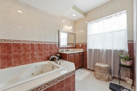 Villa ou maison à vendre à Port St. Lucie, Floride: 4 chambres, 265.05 m2 № 2087390 - photo 28
