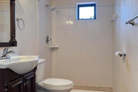 House in Tampa, Florida 3 bedrooms, 105.82 sq.m. № 1734806 - photo 7