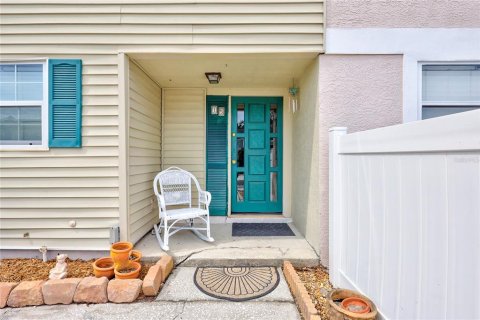 Townhouse in Largo, Florida 2 bedrooms, 97.36 sq.m. № 1648887 - photo 9