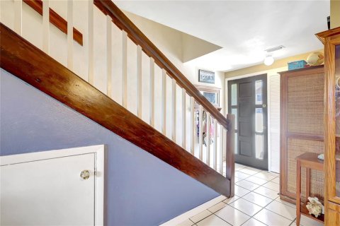 Townhouse in Largo, Florida 2 bedrooms, 97.36 sq.m. № 1648887 - photo 14