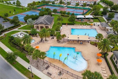 Casa en venta en Orlando, Florida, 5 dormitorios, 263.29 m2 № 1838056 - foto 21