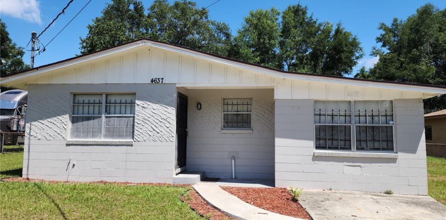 Villa ou maison à Jacksonville, Floride 4 chambres, 103.49 m2 № 2398473