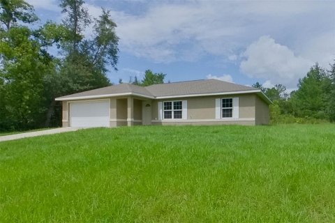 Villa ou maison à louer à Ocala, Floride: 3 chambres, 121.79 m2 № 2383854 - photo 2