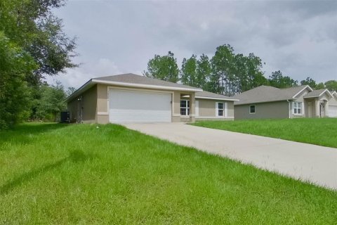 Villa ou maison à louer à Ocala, Floride: 3 chambres, 121.79 m2 № 2383854 - photo 3