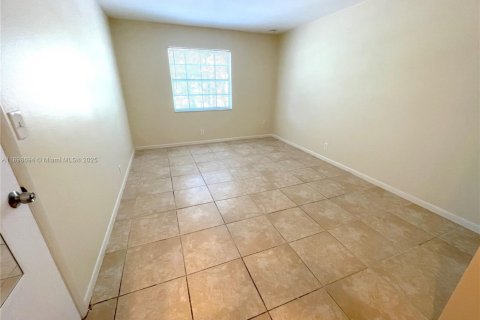 Condo in Deerfield Beach, Florida, 2 bedrooms  № 1950524 - photo 5