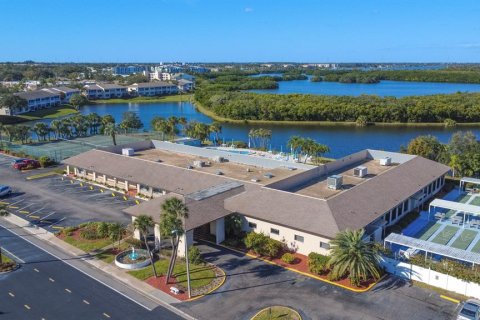 Copropriété à vendre à Saint Petersburg, Floride: 2 chambres, 94.76 m2 № 2148540 - photo 3