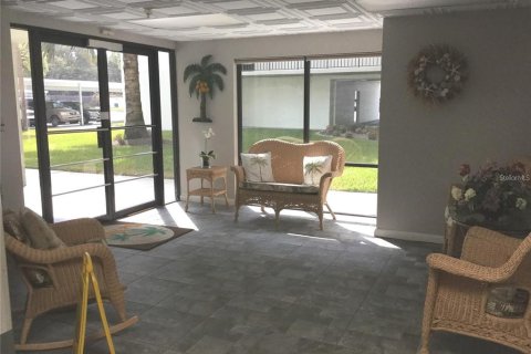Copropriété à vendre à Saint Petersburg, Floride: 2 chambres, 94.76 m2 № 2148540 - photo 10