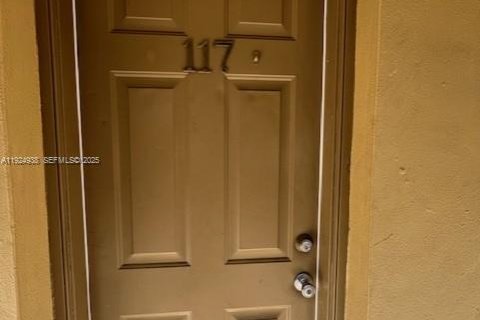 Copropriété à louer à Miami Springs, Floride: 1 chambre, 45.06 m2 № 1983107 - photo 4