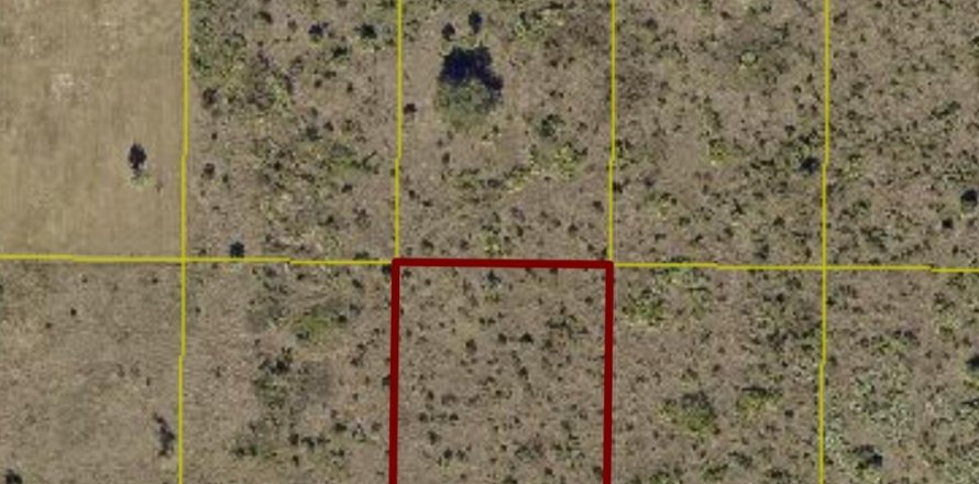 Land in Okeechobee, Florida № 888636