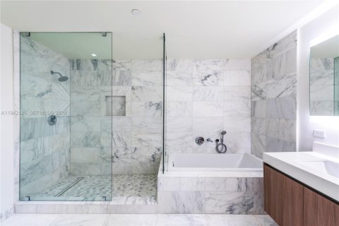 Condominio en alquiler en Fort Lauderdale, Florida, 2 dormitorios, 86.77 m2 № 2059687 - foto 8