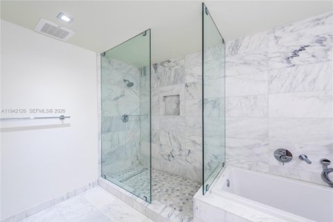 Condominio en alquiler en Fort Lauderdale, Florida, 2 dormitorios, 86.77 m2 № 2059687 - foto 10