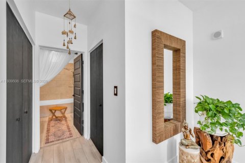 Купить кондоминиум в Дорал, Флорида 3 спальни, 104.89м2, № 1997569 - фото 24