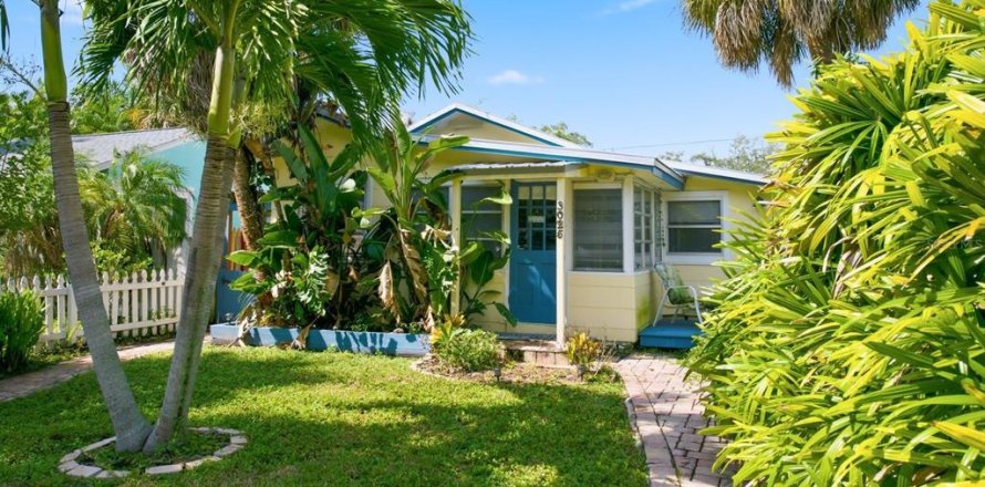 Appartement à Saint Petersburg, Floride 1 chambre, 57.6 m2 № 2413665