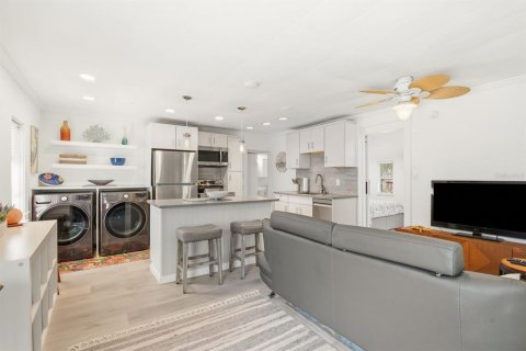 Appartement à louer à Saint Petersburg, Floride: 1 chambre, 57.6 m2 № 2413665 - photo 9