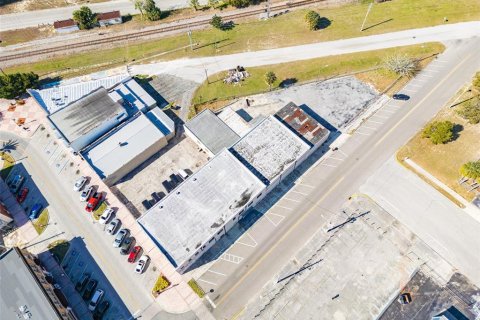 Propiedad comercial en venta en Haines City, Florida, 1130.25 m2 № 964826 - foto 12