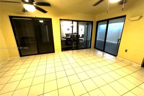 Condominio en venta en Miami, Florida, 2 dormitorios, 124.49 m2 № 2000450 - foto 14
