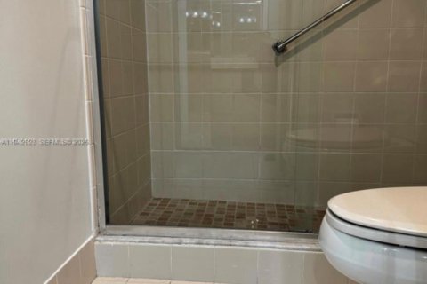 Condominio en venta en Miami, Florida, 2 dormitorios, 124.49 m2 № 2000450 - foto 19