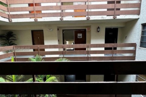 Condominio en venta en Miami, Florida, 2 dormitorios, 124.49 m2 № 2000450 - foto 29