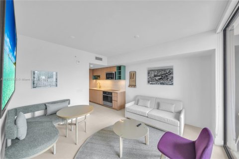 Купить кондоминиум в Майами, Флорида 1 спальня, 63.08м2, № 1934607 - фото 3