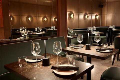 Купить кондоминиум в Майами, Флорида 1 спальня, 63.08м2, № 1934607 - фото 17