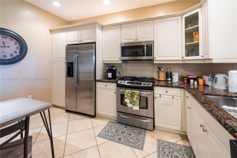 Купить кондоминиум в Санрайз, Флорида 2 спальни, 109.07м2, № 2066790 - фото 7